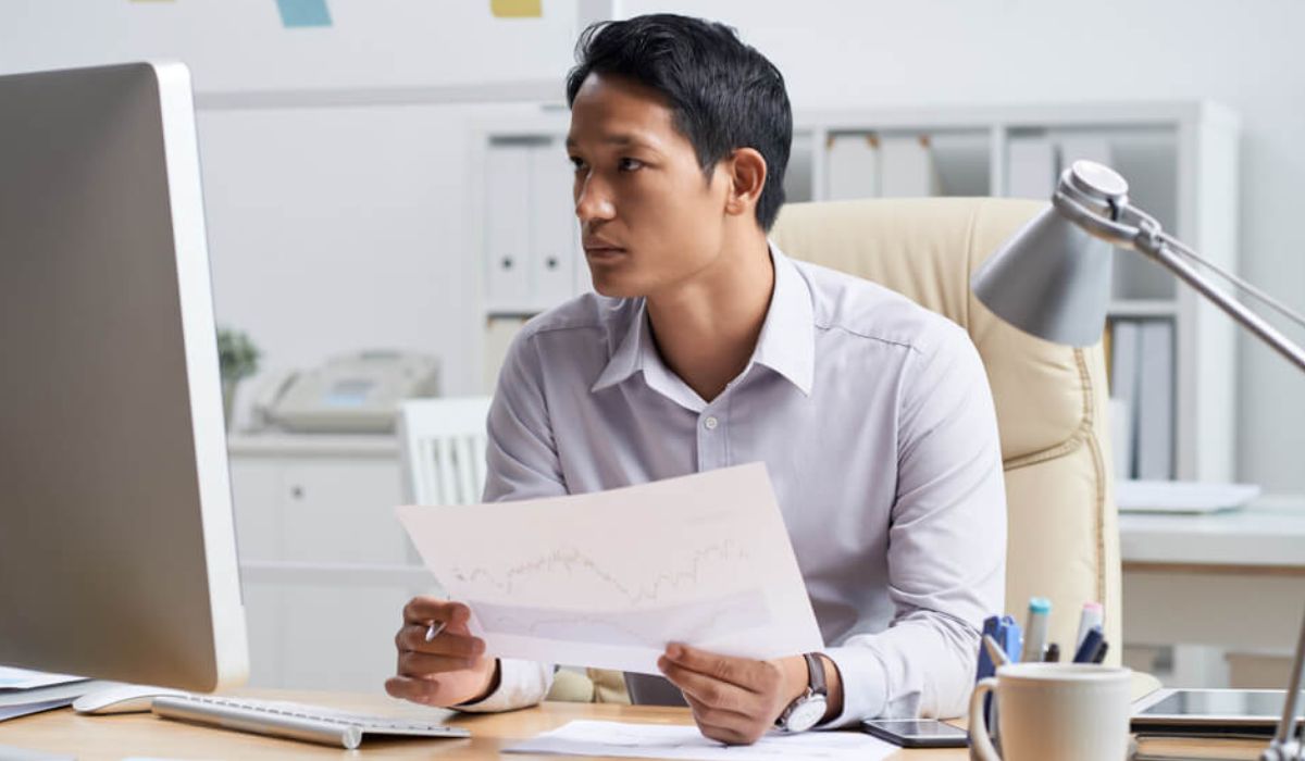 Governance and Risk Specialist